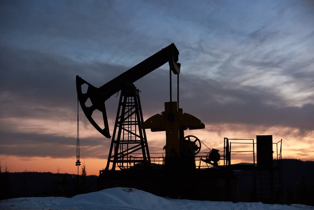 Cómo invertir en petróleo